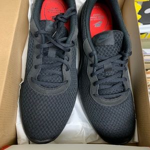 Nike Tanjun sneakers